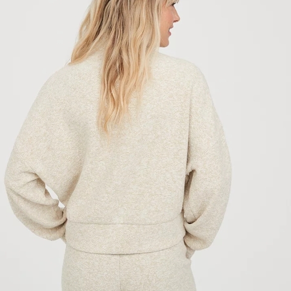 Offline By Aerie Snowday Mock Neck - Picture 3 of 9